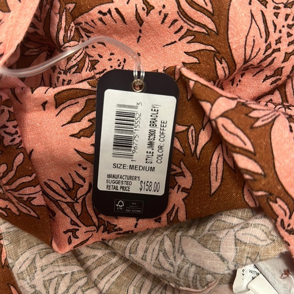 Linen Johnnie-O Hangin’ Out Shirt - Picture 3 of 9